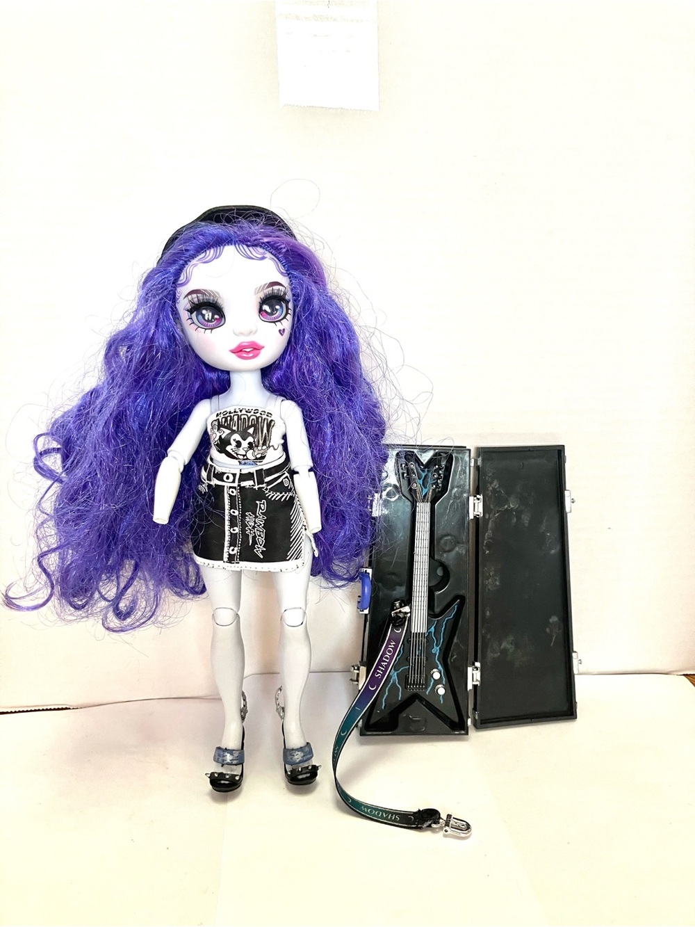 Rainbow Shadow High Uma Vanhoose Fashion Doll Incomplete No Hands Read MGA